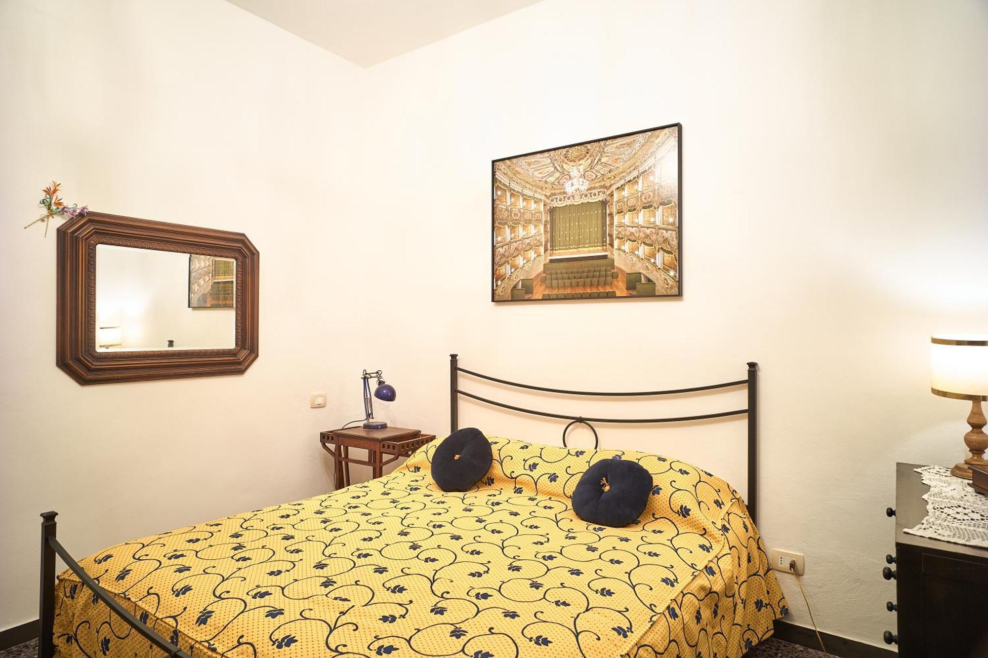 La Casa Fra La Storia E Il Mare Apartment Imperia Luaran gambar